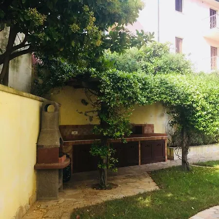 度假居 Splendido Con Giardino A Santa Teresa