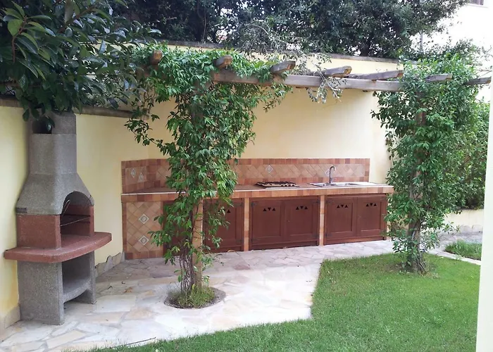Splendido Con Giardino A Santa Teresa * Santa Teresa Gallura